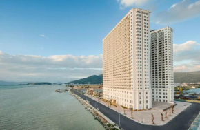 Skyline Beachfront Studio in Da Nang